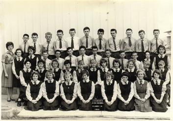 Front Row : Denise McCluskey,Meryl Maddison,Roslyn Sawyer,Dianne Anderson,Carol Godbee,Cheryl Gearing,Rae Nixon,Sandra Townsend
2nd Row : Laurena Alley,Angela Selway,Gwyneth Breeze,Valerie Garven,Lynn Peattie,Julie Miller,Heather Blanch,Carolyn Barker,Wendy Harris, Judy Silcock,Pamela Hart
3rd Row : Miss Hince,Suzanne Edwards,Glennis Wilson,Neville Clements, Ross Turner,Neil Russell,Les Maybury,Donald Munro,Walter Threlfall,Graeme Morris,Kevin Penfold,Vicki Renshaw,Dianne Stauffer
Back Row : Ronald Bell,Gary Bytheway,Harold Lewis,Kerry Todd,William Strict,George Timonen,Kevin Neal,Brian Baker,Denis Hadley,Alan Williams,Kerry Riley