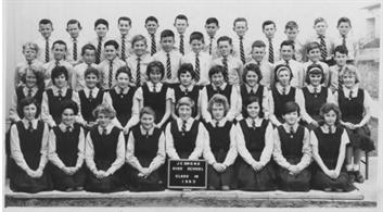 front l-r: ??, ??, ??, Jennifer Cundy, Jenny Annan, ??, ??, Elizabeth Sheddon, ??
2nd l-r: Denise Burns, ??, Denise Dwyer, ??, Narelle Pearson, Ruth Sayers (?), ??, Christine Godbee, Jan Kelly, ??, ??
3rd l-r: Billy Cupples, Tommy Wilson, ??, ??, Ronald Robson, ??, Robert Brown, ??, ??, ??, ??, Allan Franks
back l-r: ??, Paul Cooper, ??, ??, ??, ??, ??, Russel Wilson, ??, ??, Frankie Graham, ??