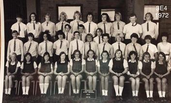 Front l-r: Barbara RYAN, Jennifer CROUCH, Donna ATKINS, Glynis BULL, Karen WOODS, Margaret BALL, Leila WAJCZYK,  Terry HALL, Sharon COOK, Kerrie GAYNOR,  Denise HEIEN
2nd l-r: Joe SENKALSKI, Paul SWEENEY, Steven PAUL, Alex MACRIDIS, Philip MEHARG, John WARREN, George WALL, Paul FORSYTH, Paul ADAMSON, ??, Teacher: ??
3rd l-r: Walter HARDING, Alan JOLLY, Rod HANDSAKER
Back l-r: Steven CURTIN, Michael COLVILLE, Daryl NEWELL, David DODDS, Michael BYRON, Alan GUMB, Paul RANDALL, Gary THORNTON, Greg KEENE, Kim TODD